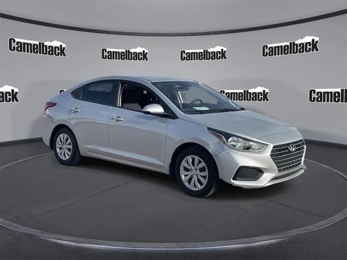 2020 Hyundai Accent SE