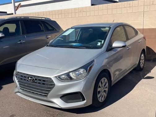 2020 Hyundai Accent SE