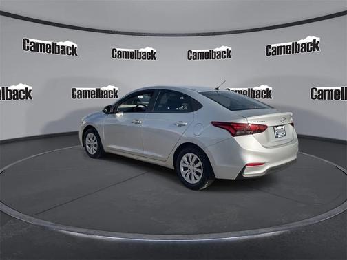 2020 Hyundai Accent SE