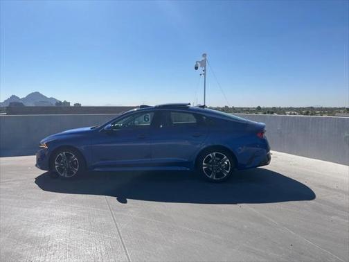 2022 Kia K5 EX