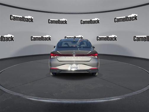 2023 Hyundai ELANTRA SE