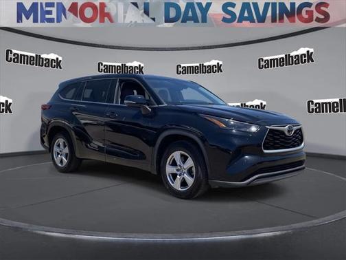 2022 Toyota Highlander L