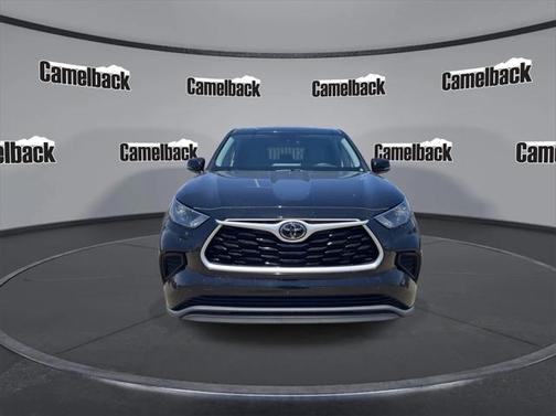 2022 Toyota Highlander L