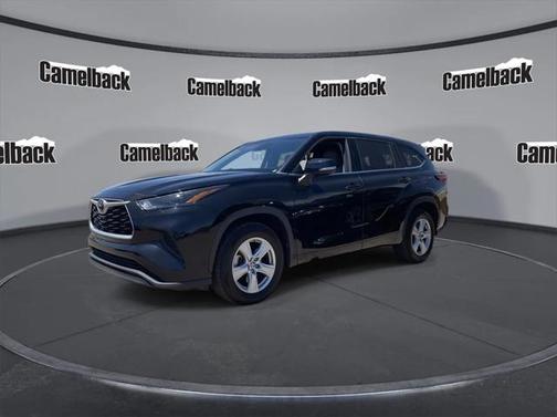 2022 Toyota Highlander L