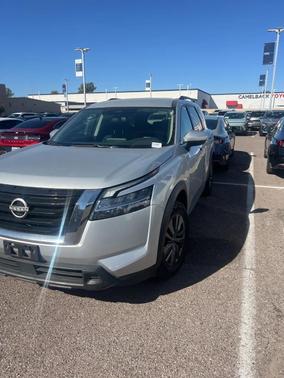 2022 Nissan Pathfinder SV 2WD
