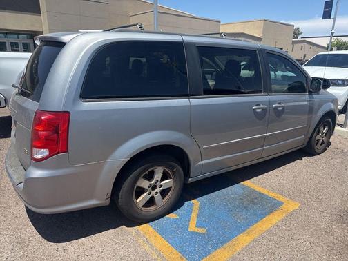 Billet Silver Metallic Clearcoat 2013 Dodge Grand Caravan SXT