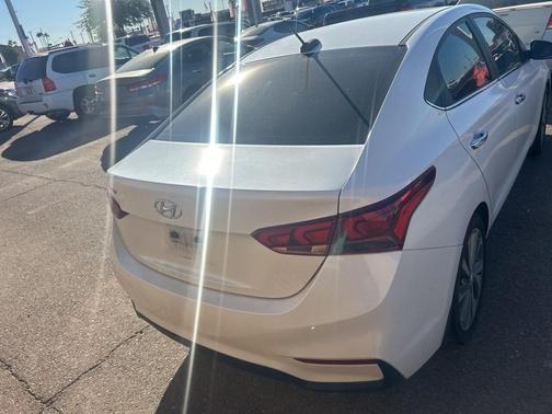 2022 Hyundai Accent Limited