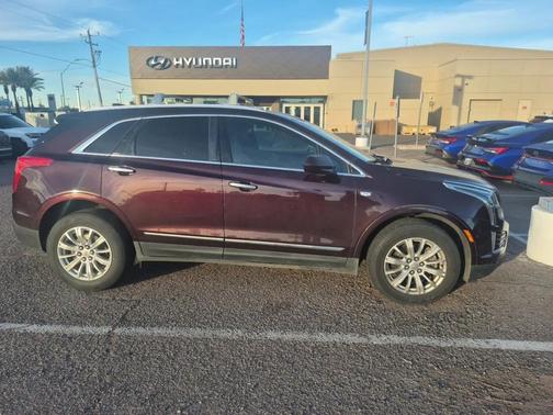 2017 Cadillac XT5 Base