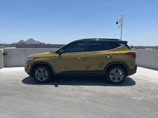 2024 Kia Seltos S