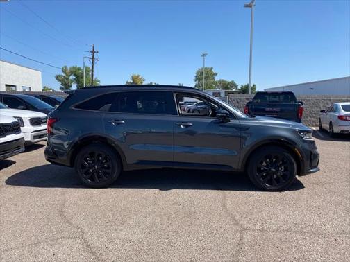 2022 Kia Sorento SX