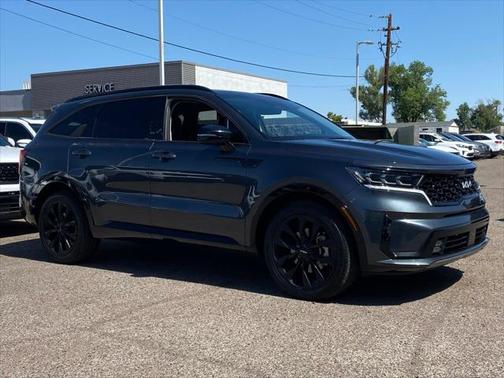 2022 Kia Sorento SX