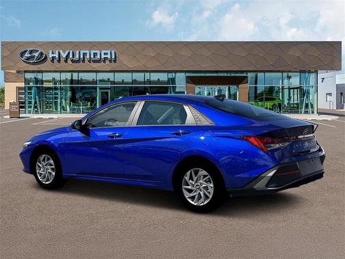2026 Hyundai ELANTRA HEV Blue