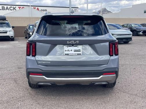 2025 Kia Sorento S