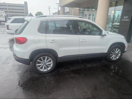 2017 Volkswagen Tiguan 2.0T Wolfsburg Edition
