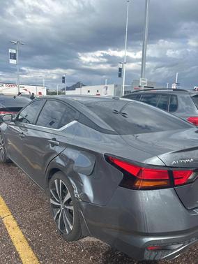 2021 Nissan Altima SR FWD