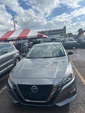 2021 Nissan Altima SR FWD