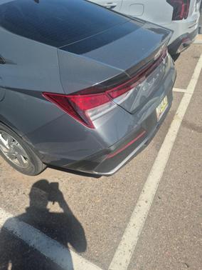 2024 Hyundai ELANTRA SE