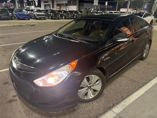 2013 Hyundai SONATA Hybrid Limited