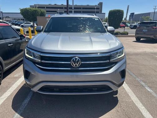 2022 Volkswagen Atlas Cross Sport 3.6L V6 SE w/Technology