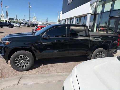 Black 2024 Chevrolet Colorado Z71