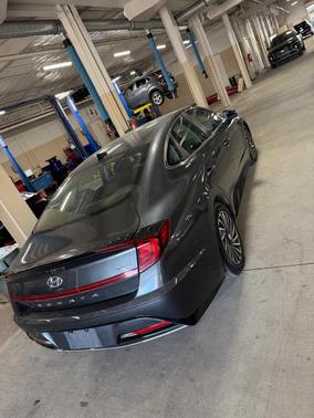 2023 Hyundai SONATA Hybrid SE