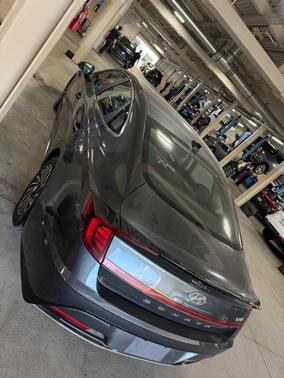 2023 Hyundai SONATA Hybrid SE