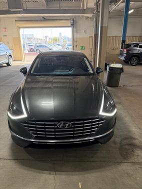 2023 Hyundai SONATA Hybrid SE