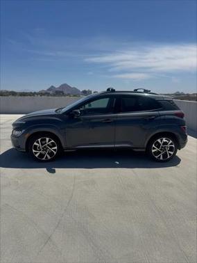 2022 Hyundai KONA Limited