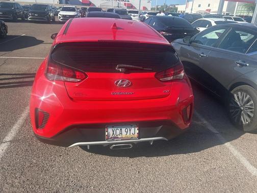 2019 Hyundai Veloster 2