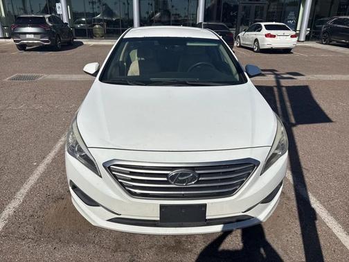 2016 Hyundai SONATA SE