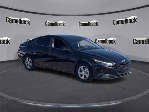 2023 Hyundai ELANTRA SE
