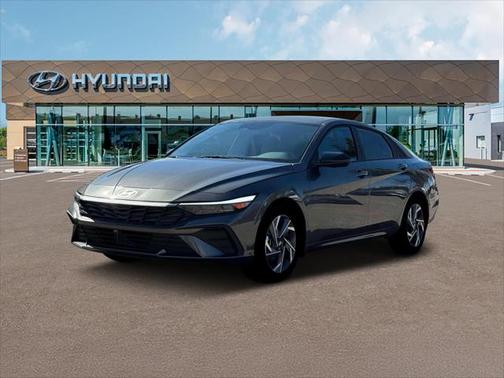 2025 Hyundai ELANTRA Sport