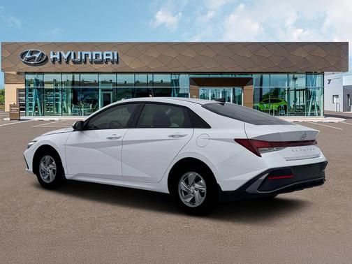 Serenity White 2026 Hyundai ELANTRA SE