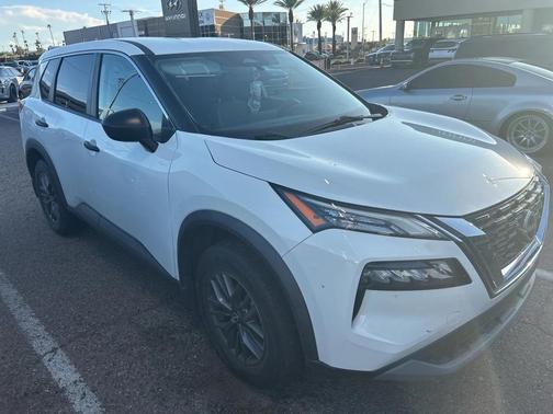 2022 Nissan Rogue S