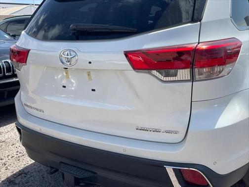 2018 Toyota Highlander Limited
