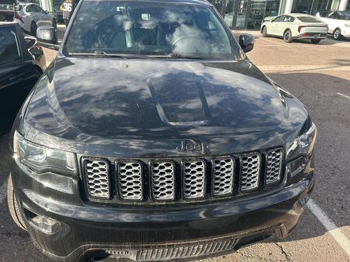 2018 Jeep Grand Cherokee Altitude