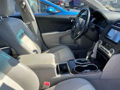 2014 Toyota Camry XLE