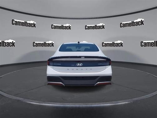 2025 Hyundai SONATA SE