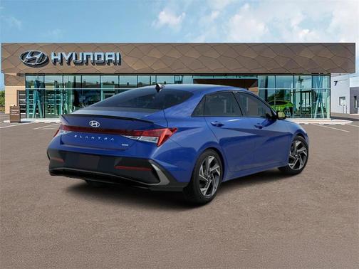 2025 Hyundai ELANTRA HEV SEL Sport
