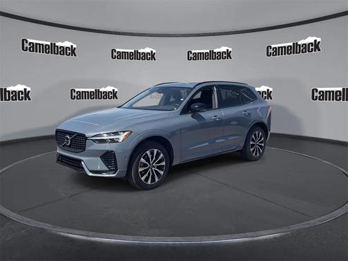 2023 Volvo XC60 B5 Plus Dark Theme