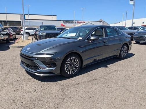 2024 Hyundai SONATA Hybrid Limited