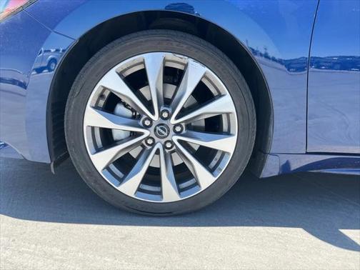 2023 Nissan Maxima 3.5 Platinum