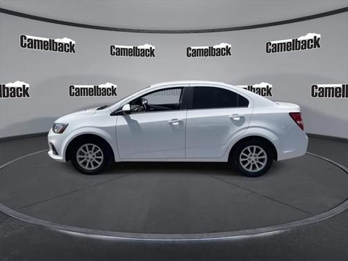 2020 Chevrolet Sonic FWD Sedan LT