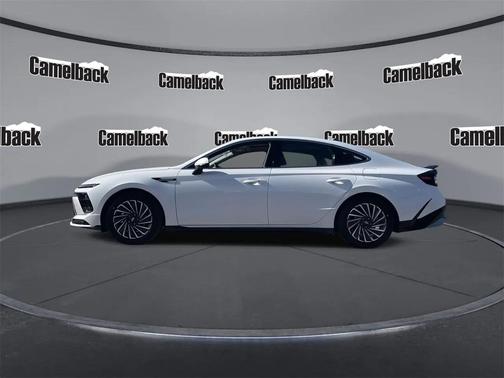 2026 Hyundai SONATA Hybrid SE