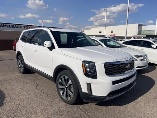 Glacial White Pearl 2021 Kia Telluride EX