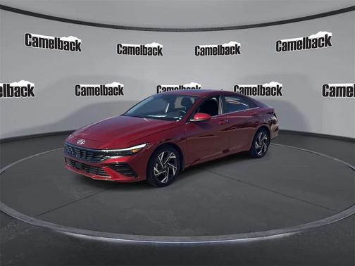 2025 Hyundai ELANTRA SEL