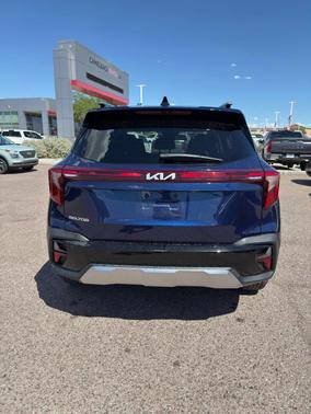 2025 Kia Seltos EX