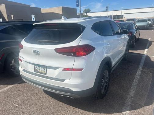 2021 Hyundai TUCSON SEL