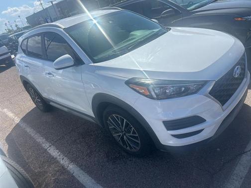 2021 Hyundai TUCSON SEL