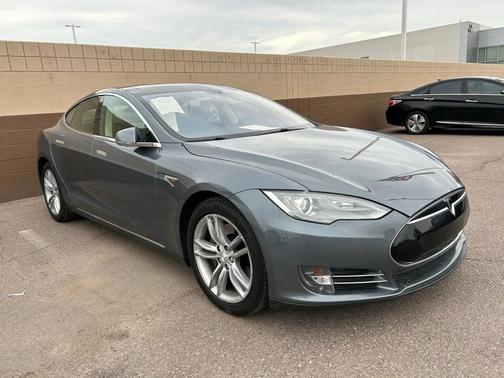 2014 Tesla Model S Base